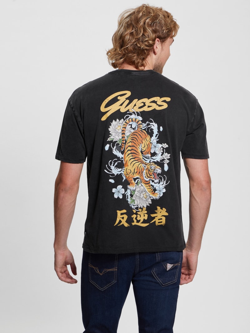 Guess Tiger Wave Tee - Jet Black Multi Guess Tiger Wave Tee - Jet Black Multi